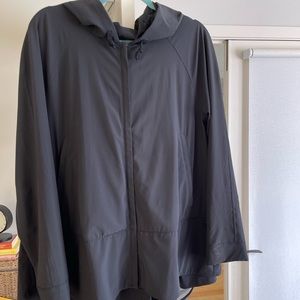 Lululemon size 10 windbreaker style jacket. Great shape.